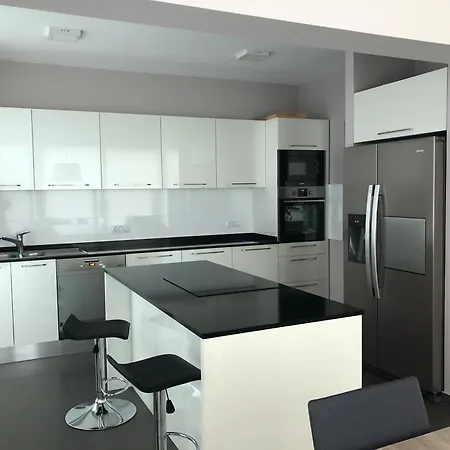 Hill Penthouse