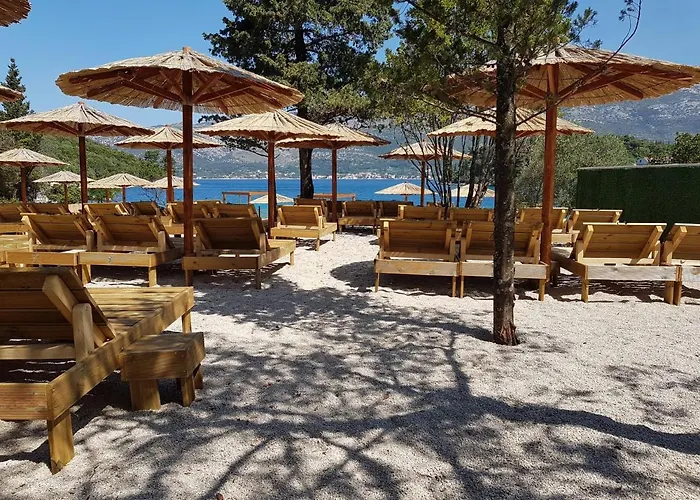 Hill Penthouse * Zrnovo